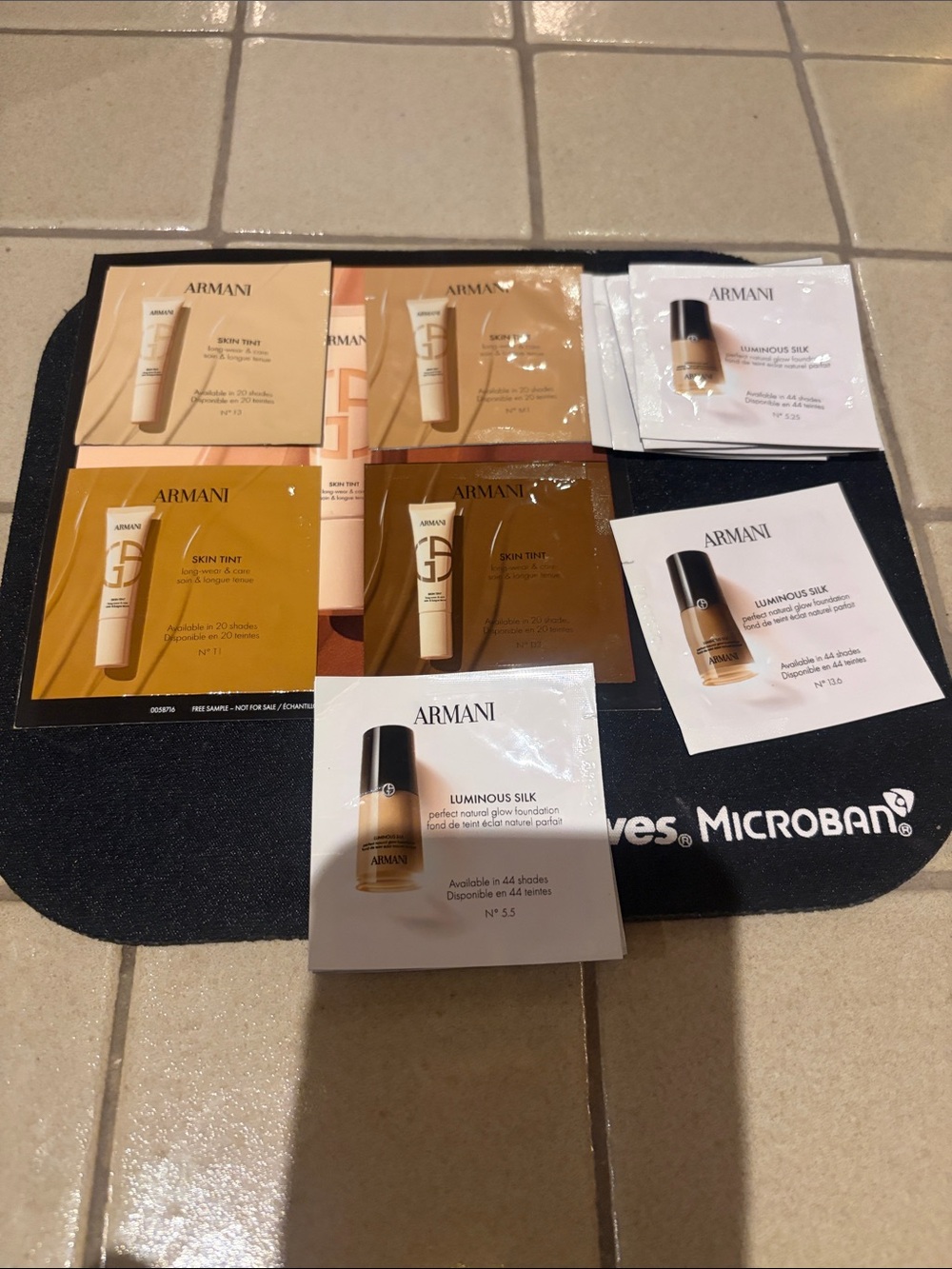 Armani Sample Pack of 13 - Luminous Silk & Skin Tint
